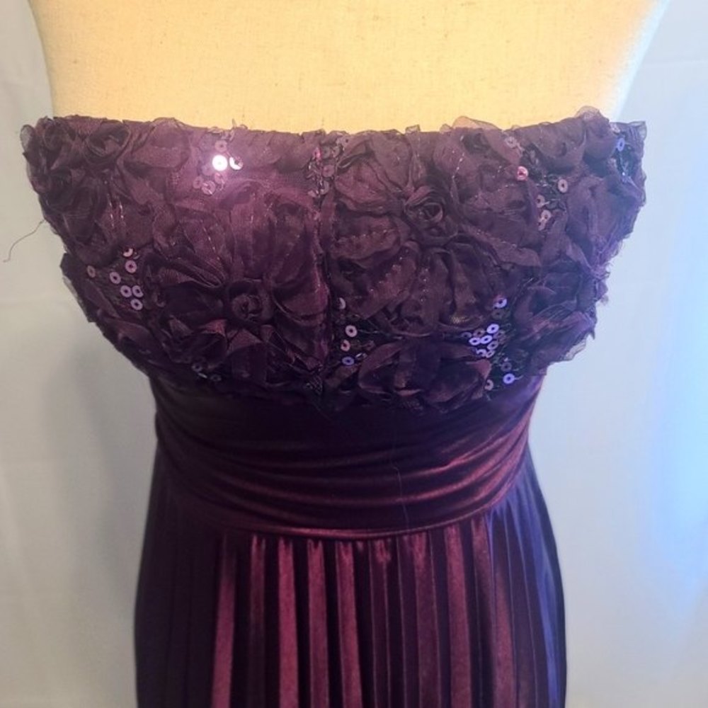 Speechless Sequin Strapless Pleated Sequence Dres… - image 3